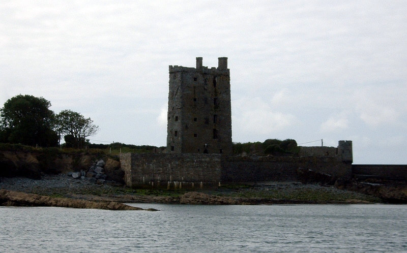 Carrigaholt Castle 3.JPG